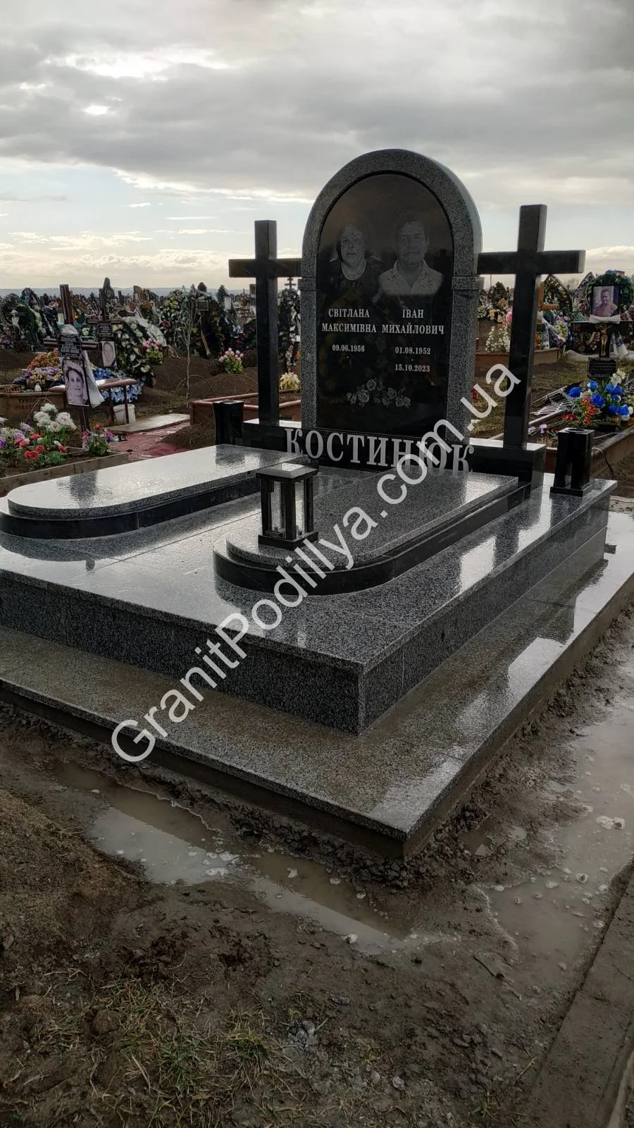 Подвійний пам'ятник з граніту - Кам'янець-Подільський | GranitPodillya